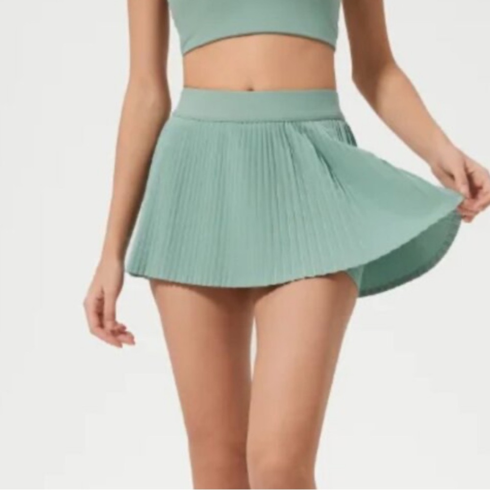 NWT Lululemon varsity high rise pleated skirt eucalyptus grey